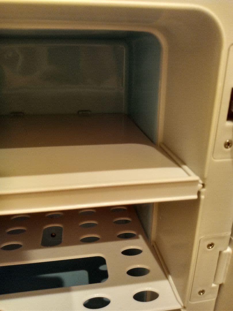 ミニ冷蔵庫　冷温庫　20L収納