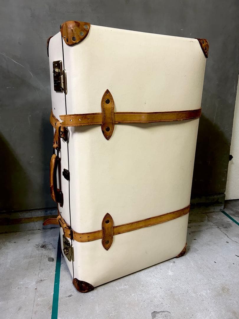 【定価45万円程】◆グローブトロッター人気のアイボリー/革バンド破れ