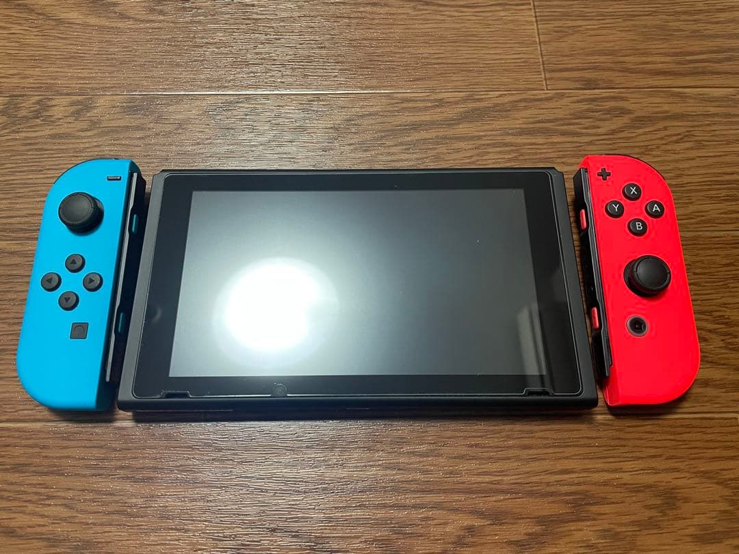 Nintendo Switch本体　保護フィルム付き