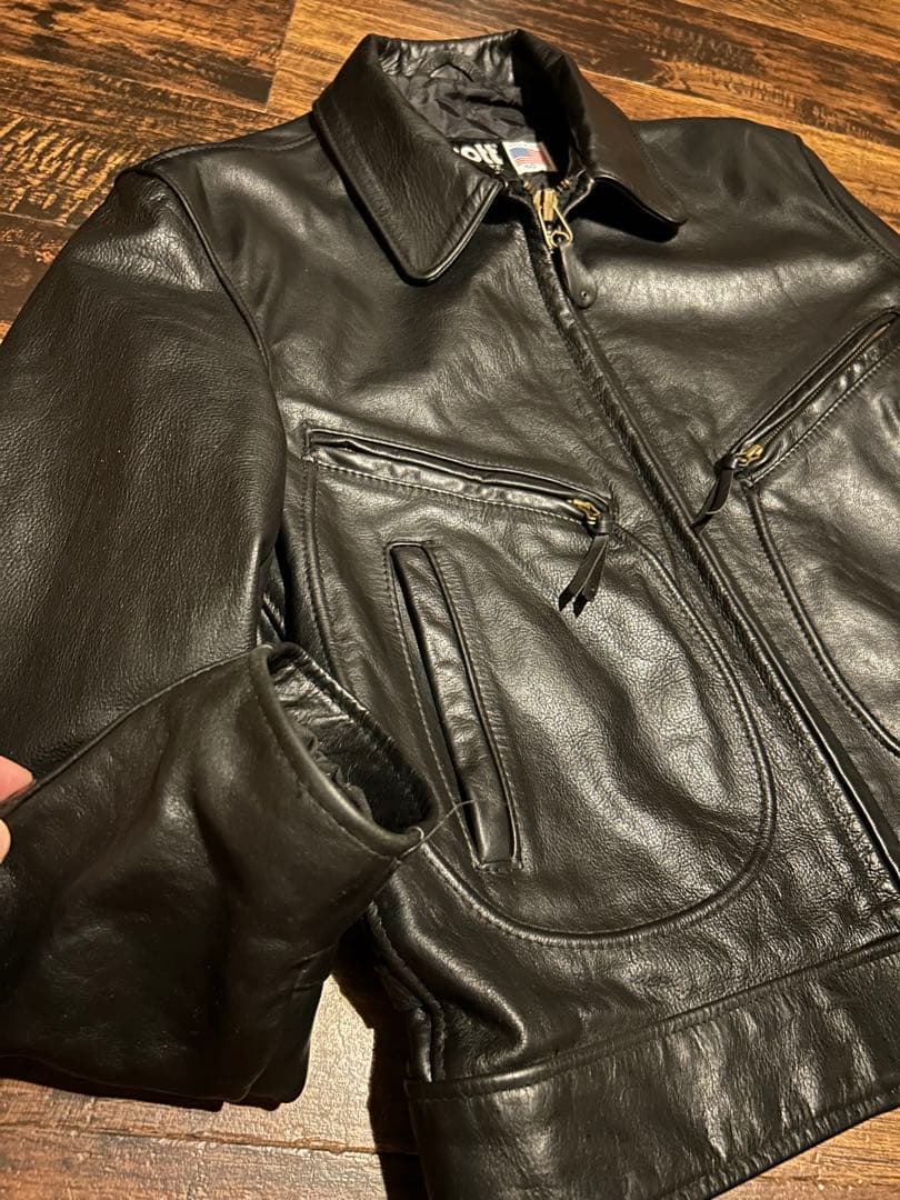 週末セール！42,222円→32,222円　ショット　637 サイズ40 Dポケ