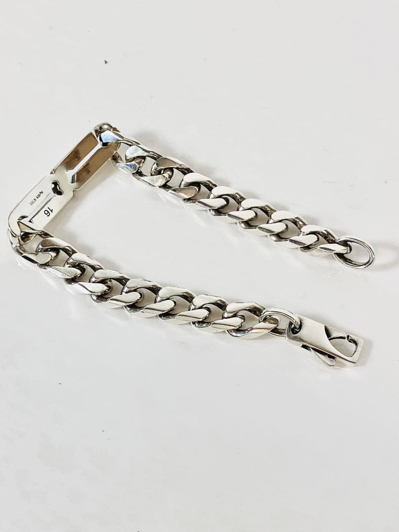 【超美品】GUCCI ノットブレスレット 男女兼用 シルバーバングル　7.５ミリ