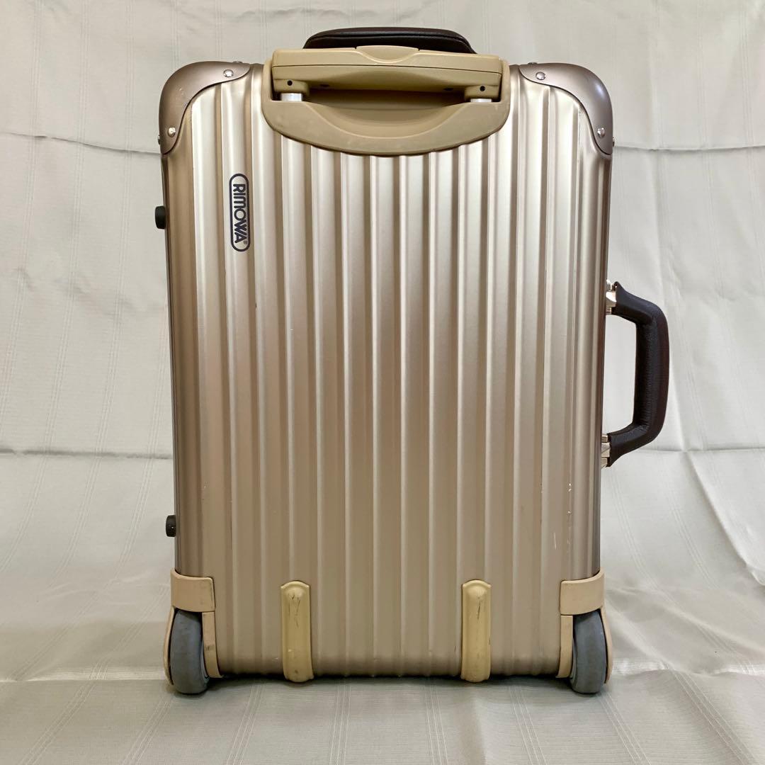 RIMOWA リモワトパーズプレミアム チタンゴールド 32L 2輪