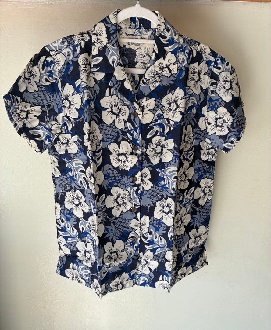 サザンオールスターズ25周年限定アロハシャツ　Mサイズ　レディース