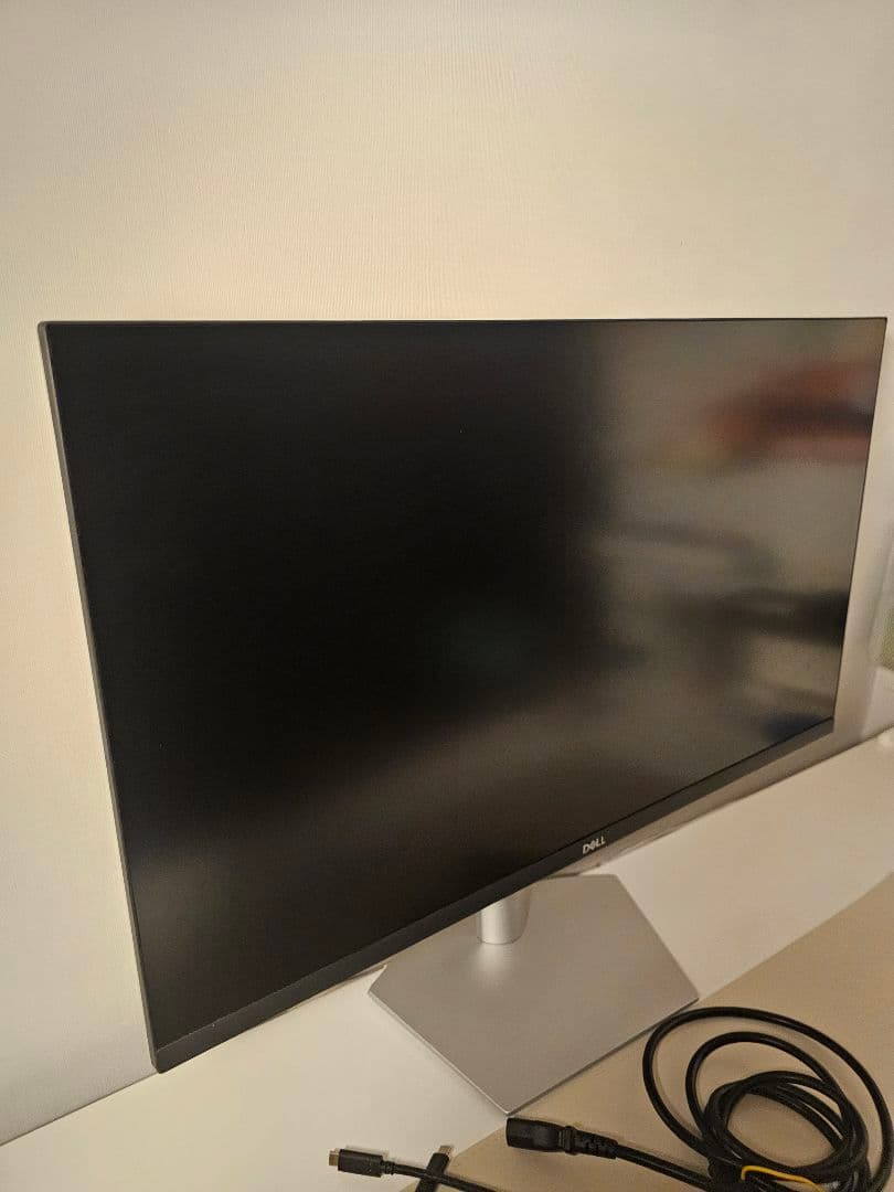 Dell S2722QC　27インチ 4kモニター