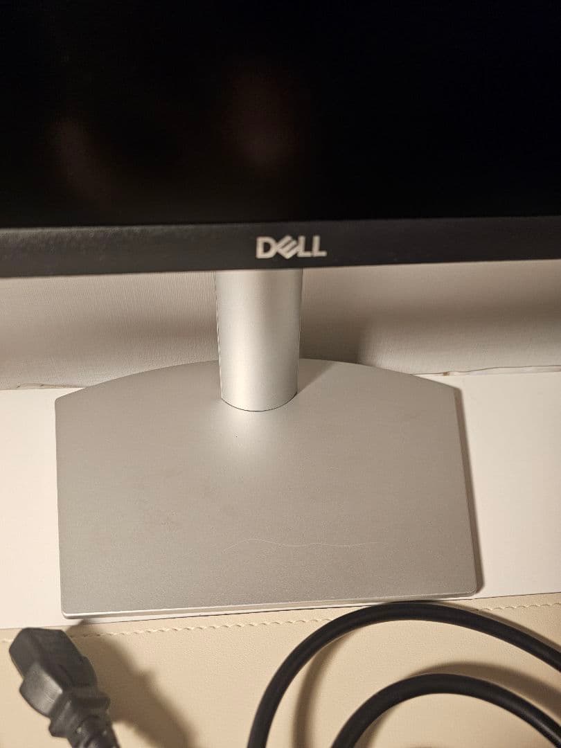 Dell S2722QC　27インチ 4kモニター