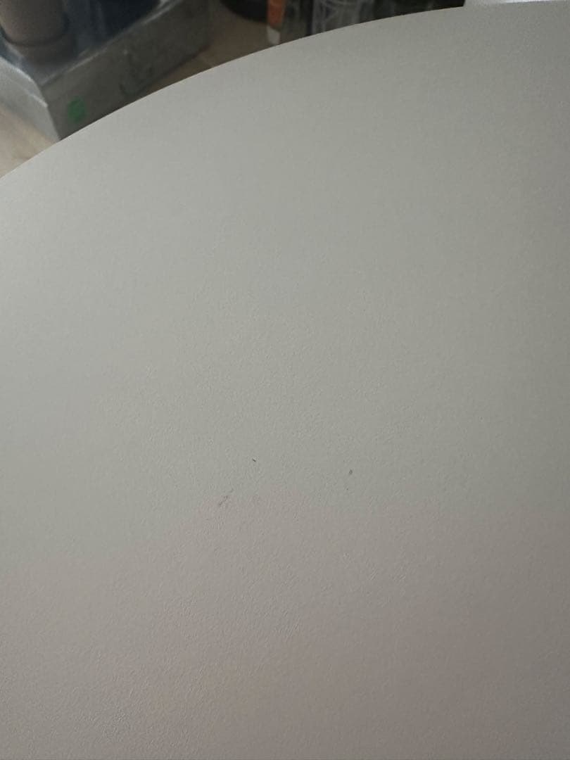 円形ホワイトダイニングテーブル、カフェテーブル　美品