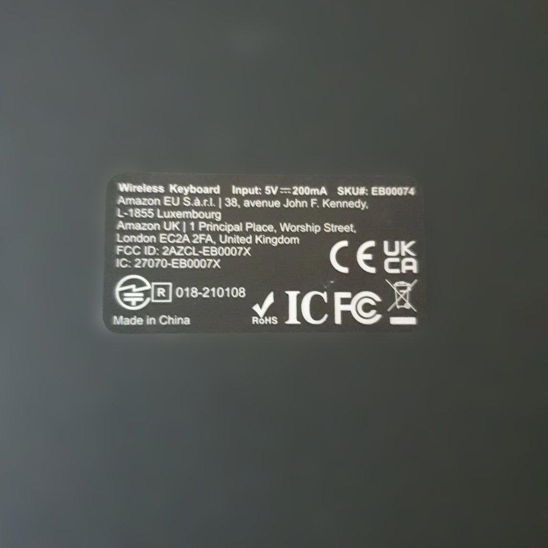 Fire HD 10 (第11世代) キーボード付き