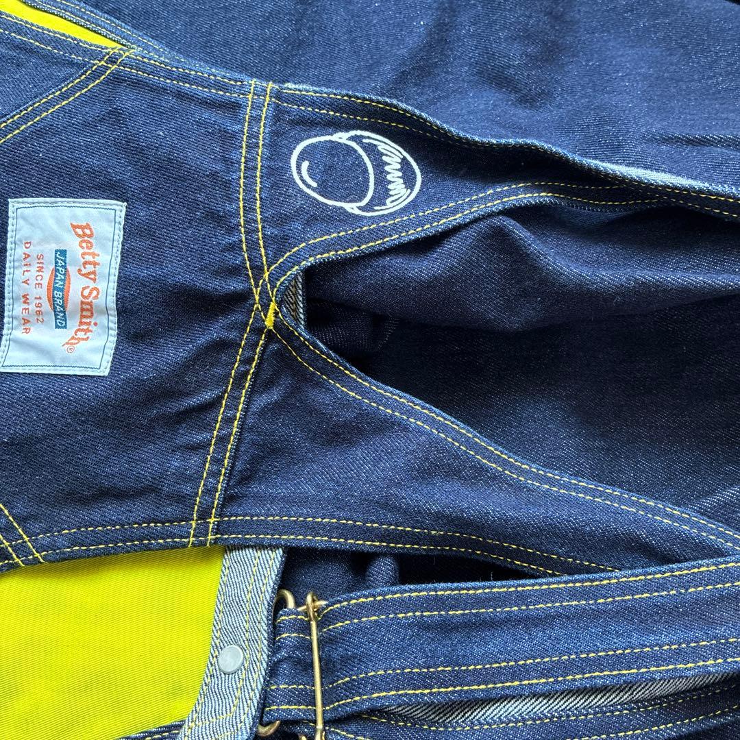 バナナマンのせっかくグルメ　Betty Smith オーバーオール　Mサイズ