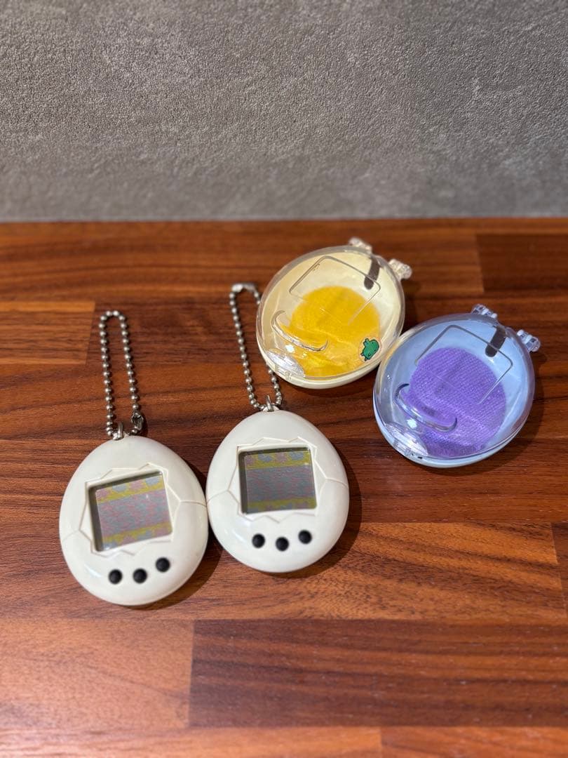 【レア】初代 たまごっち 白 ホワイト BANDAI 電子ゲーム 2点セット