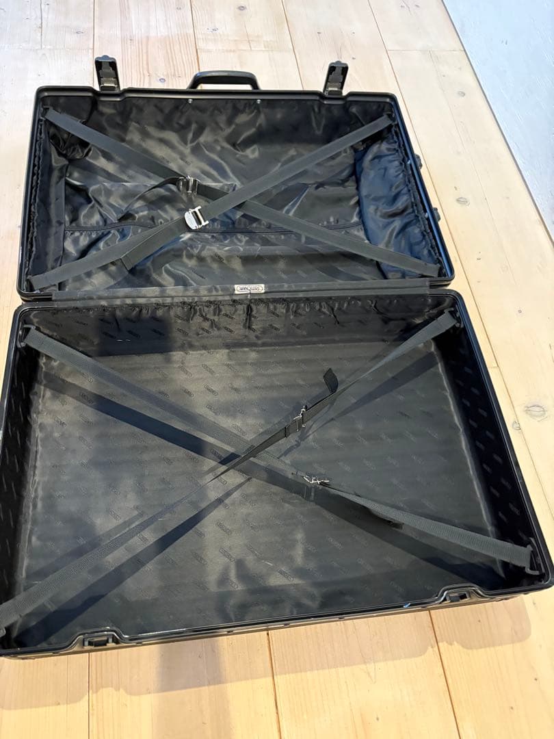 本日中お値下げ　リモワ　アローズ　RIMOWA ２輪