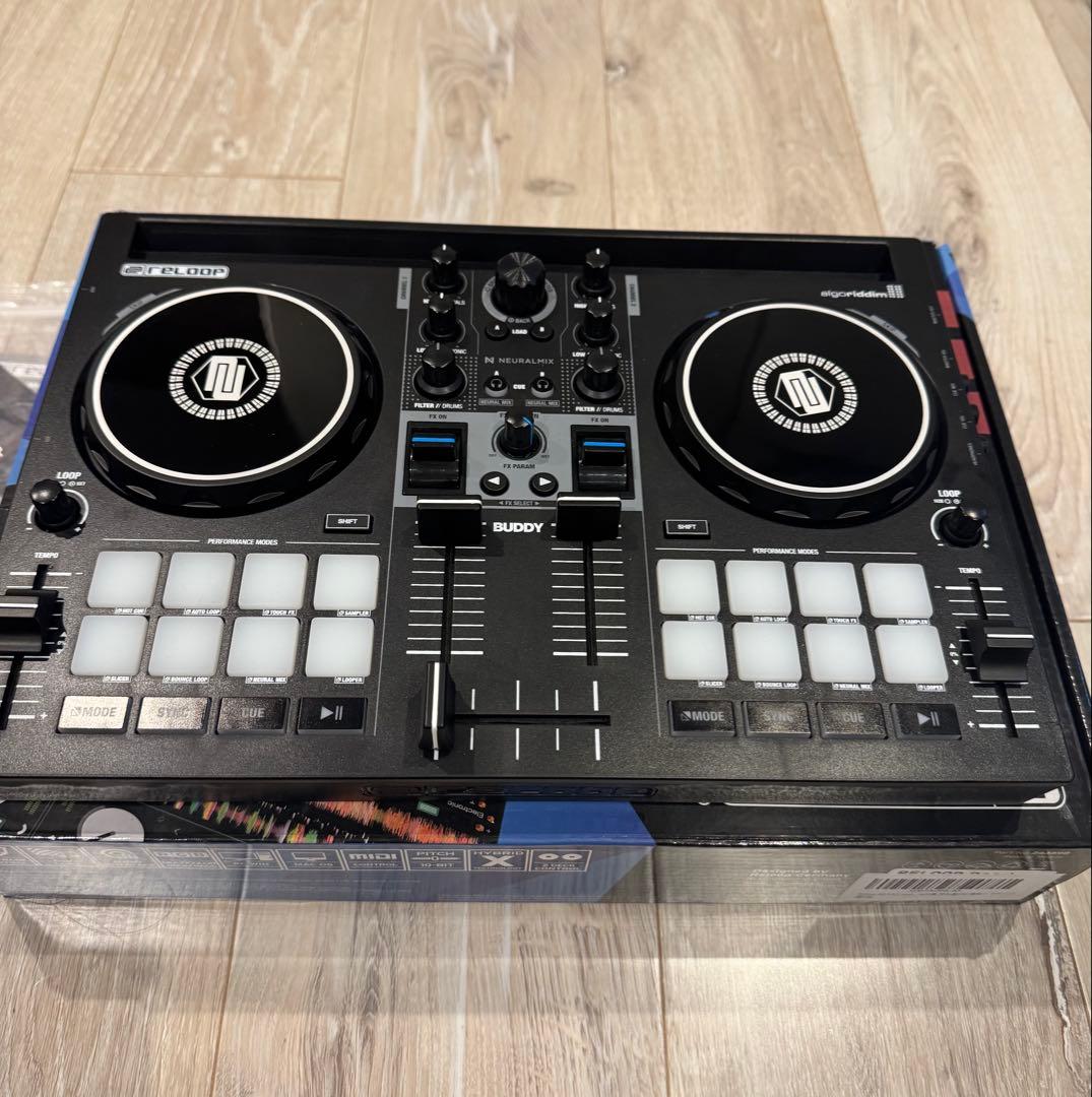 ふぁぶreloop BUDDY DJコントローラー　オーディオケーブル付き