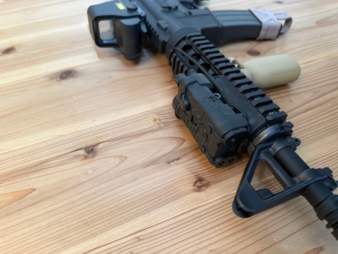 マルイ　ガスブロ　cqbr