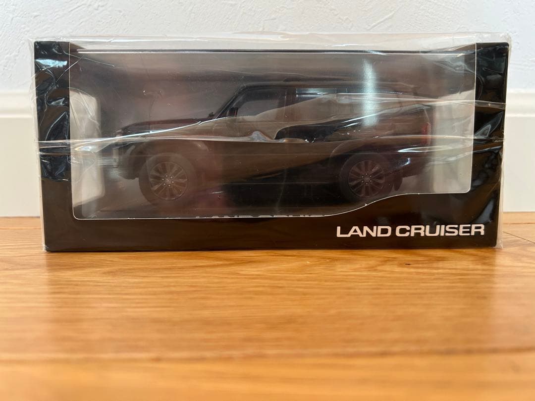 トヨタ　ランドクルーザー250 ミニカー　非売品