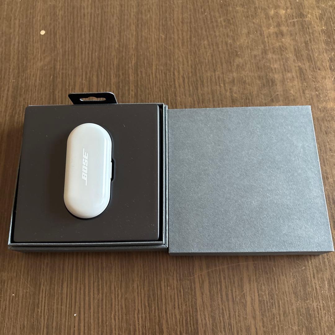 ヘッドホン Bose Sport Earbuds