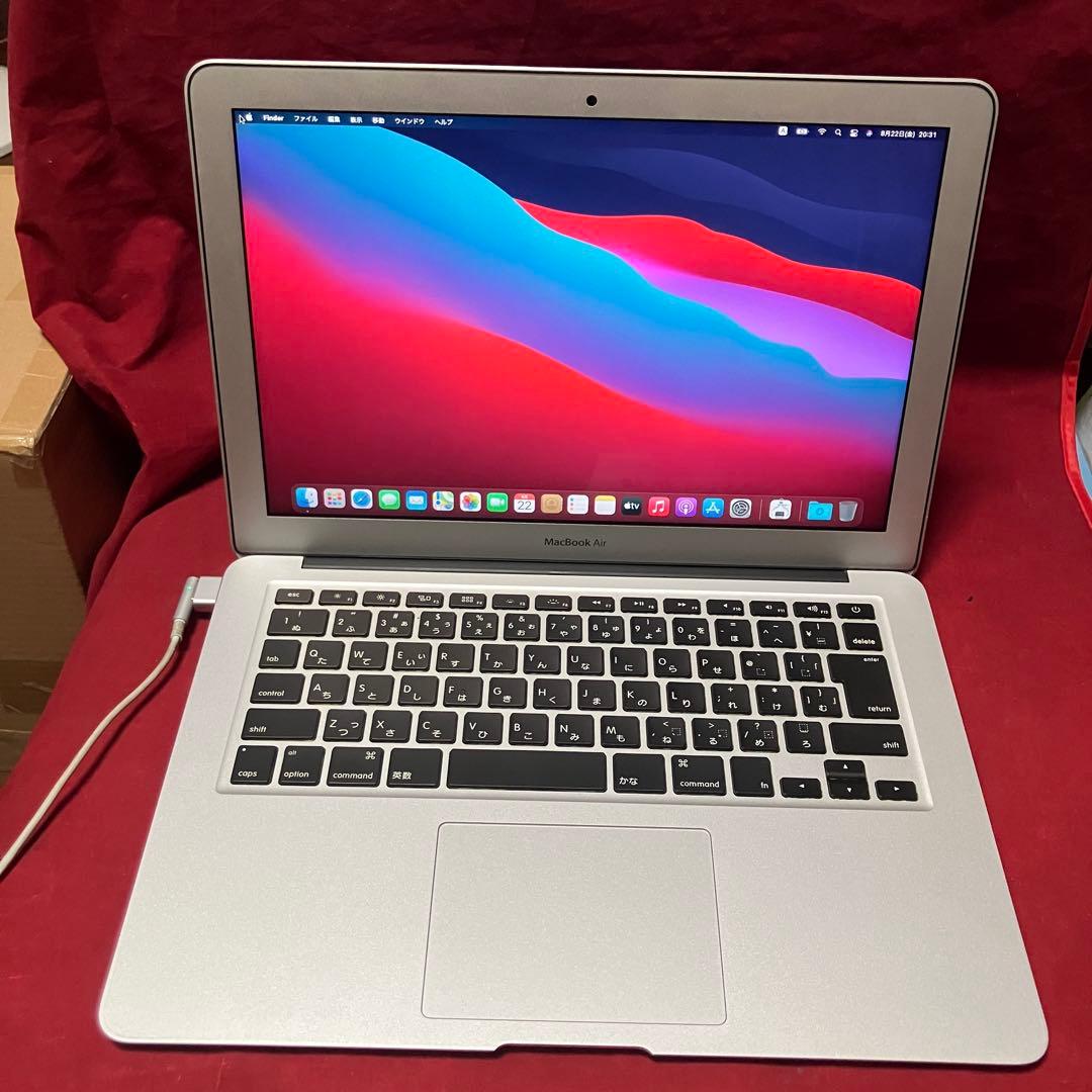 2014 MacBook Air 13インチ　121GB-3