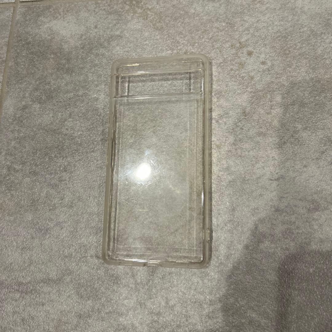 Google Pixel 7a（チャコール）とケース