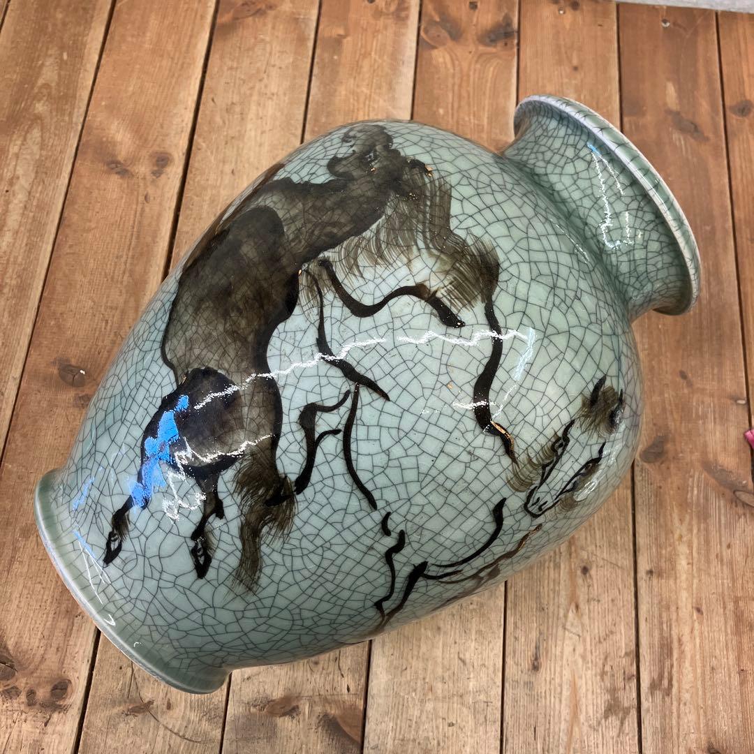 昭和レトロ 大堀相馬焼 陶器製 青ひび焼 青磁釉 貫入 走り駒 馬 飾り壺 置物