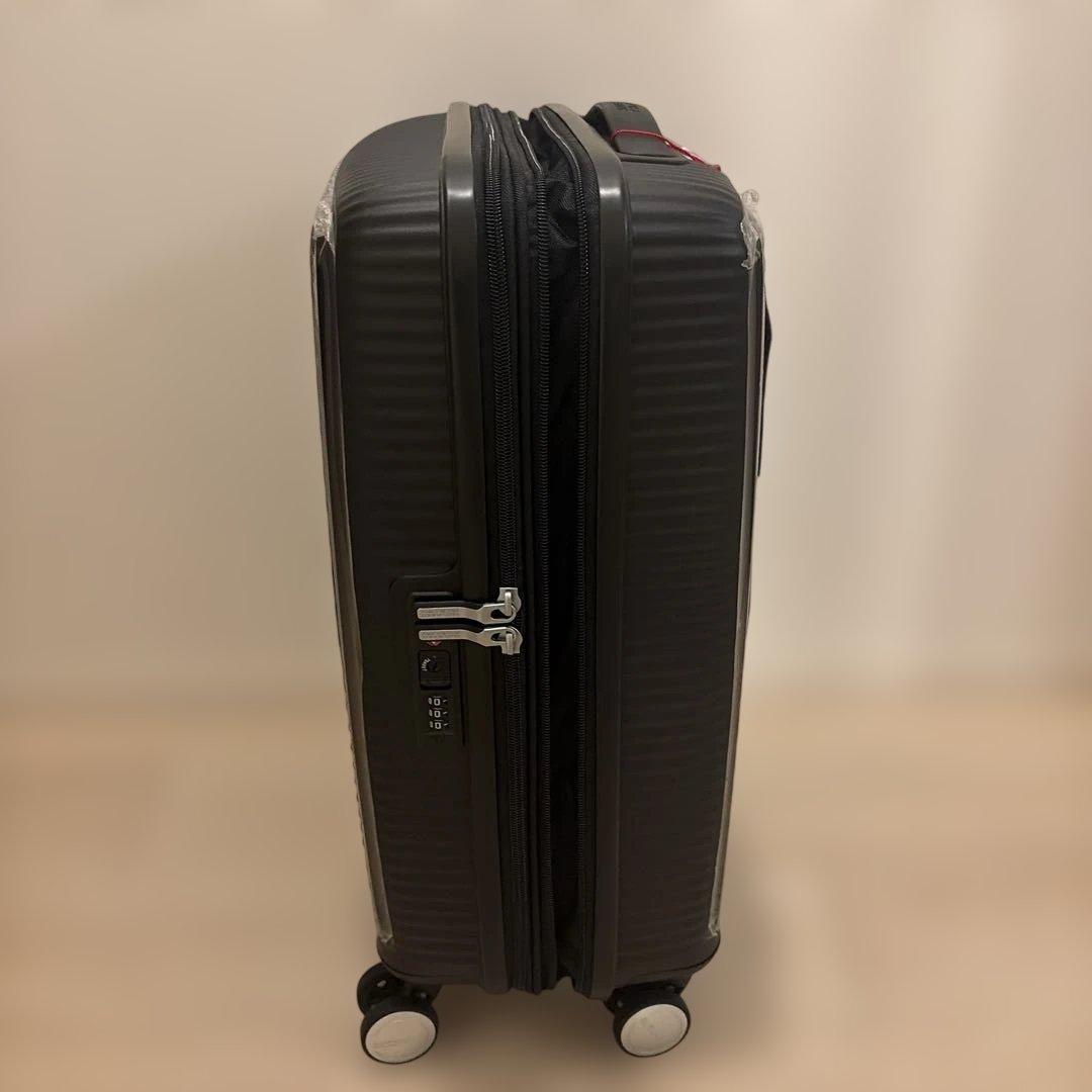 【未使用】アメリカンツーリスター サウンドボックス スピナー スーツケース