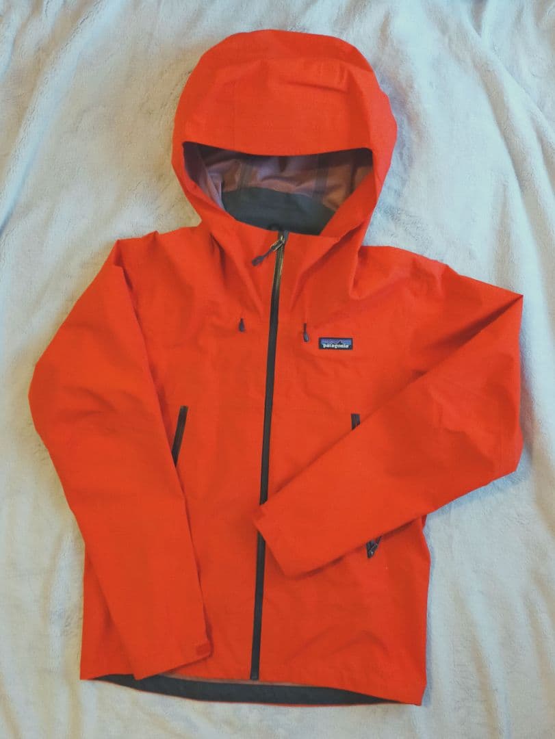 patagonia　フーディーブルゾン　メンズS