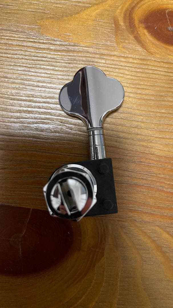 11/22(土)まで　Fender USA American JazzBassV