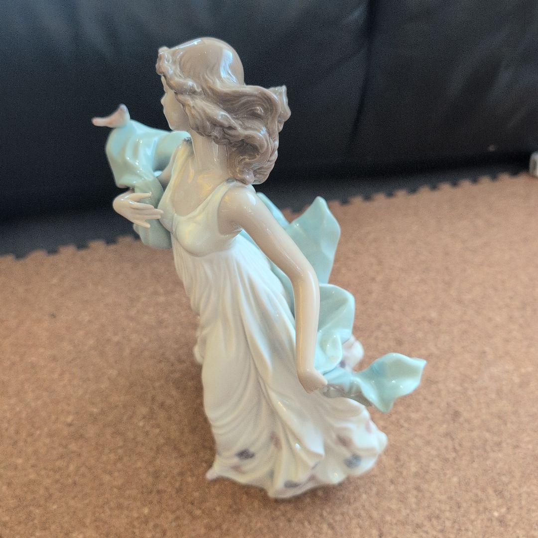 リアドロ（LLADRÓ） 6193夏のセレナーデ