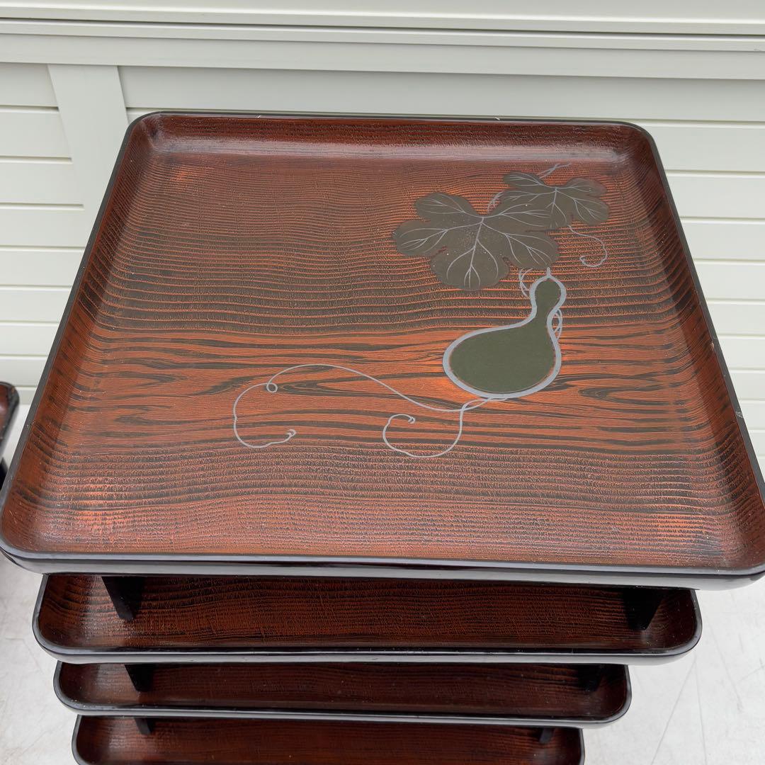 超高級、おもてなしにいかがですか？高台なお盆　漆器　脚付盆