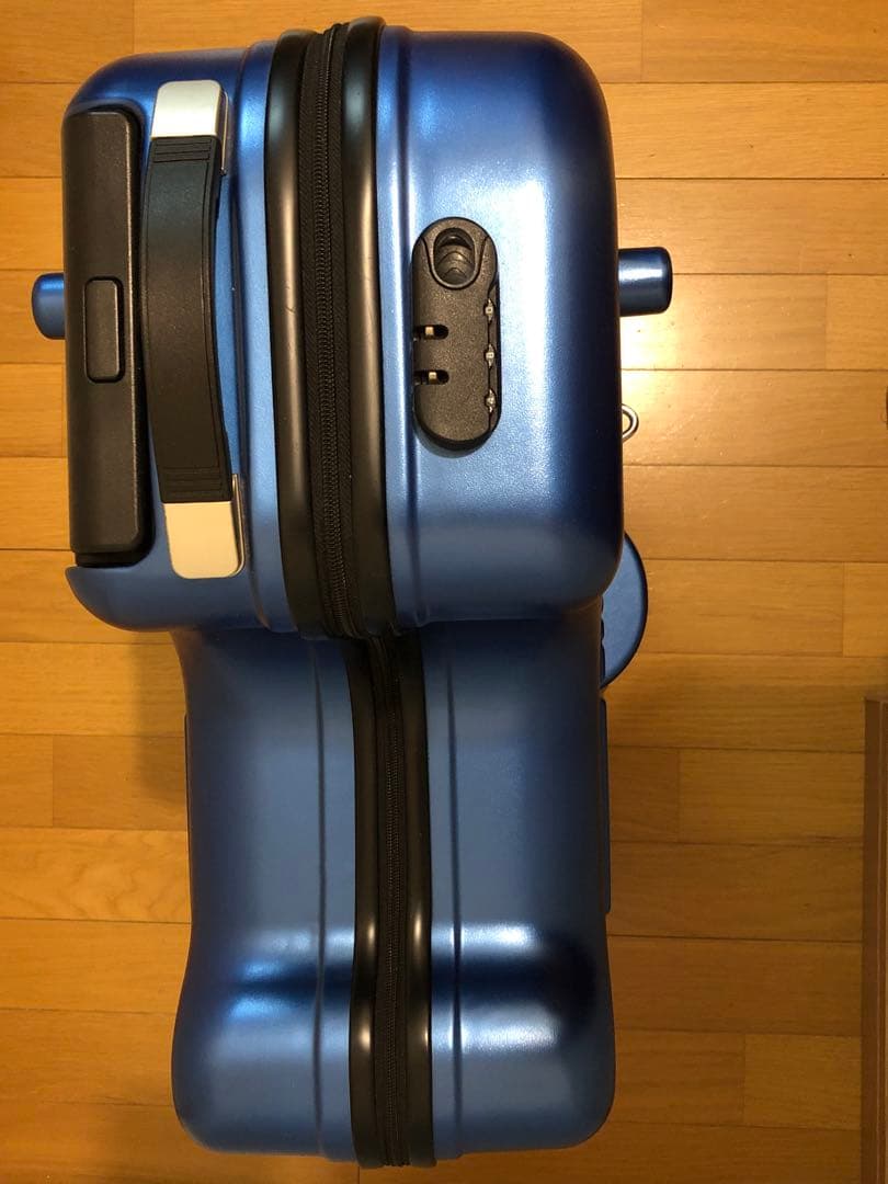 大人気22インチ キッズ ライドオン スーツケース　シートベルト付き