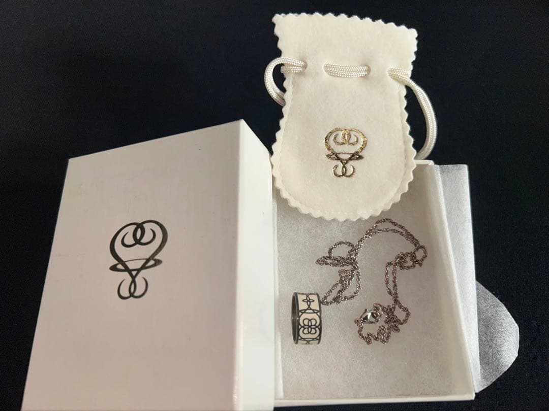 藤井フミヤ★FFマークネックレス★