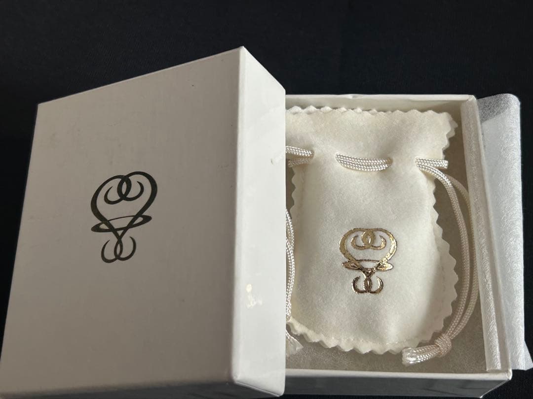 藤井フミヤ★FFマークネックレス★