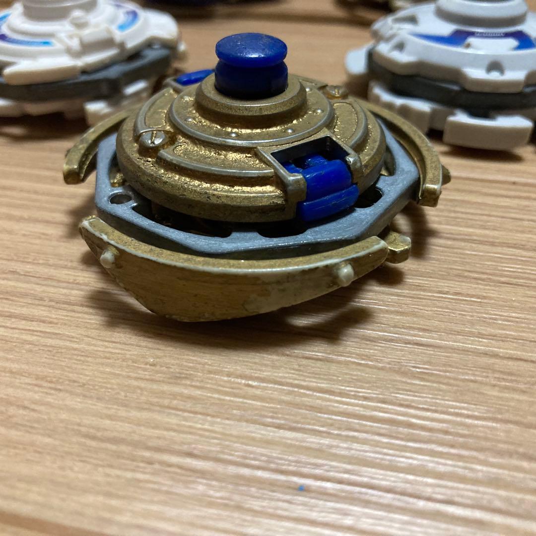 爆転ベイブレード 旧ベイ9体 まとめ売り ドラグーンV2 ケルベロス ゴールド