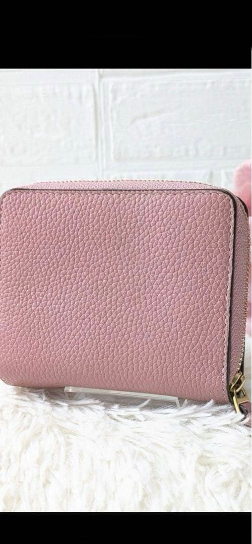 【即発送】美品　トリーバーチ　二つ折り　財布　マックグロー　ピンク　レザー