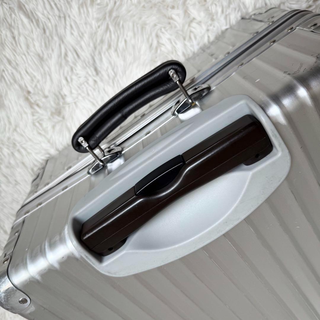 リモワ クラシックフライト 61L TSAロック4輪 廃盤モデル971.63