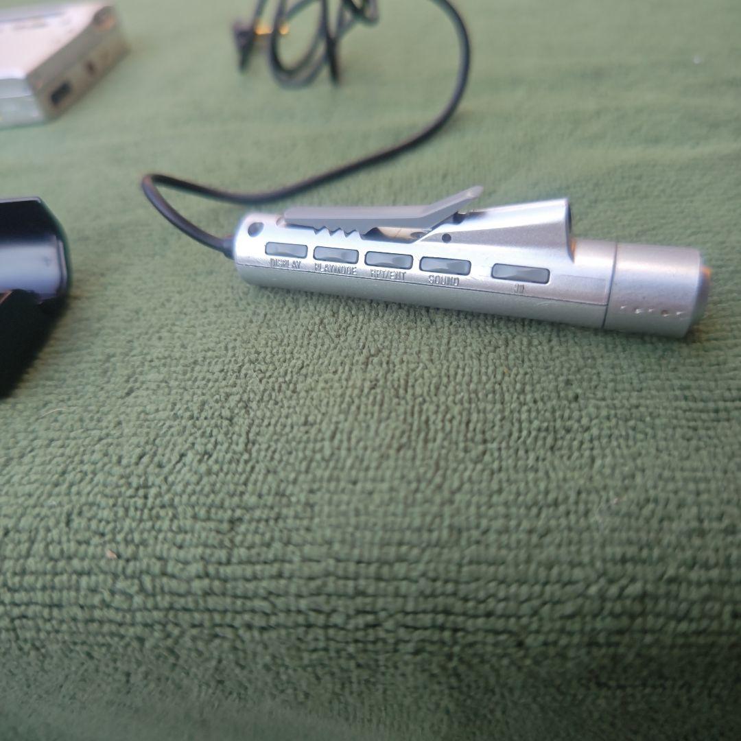 ソニー　ポータブルMDレコーダー　MZ-R900　乾電池用充電器セット