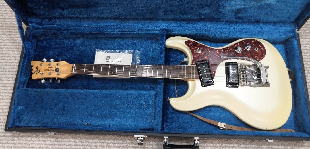 モズライトエレキギター白 専用ハードケース付き