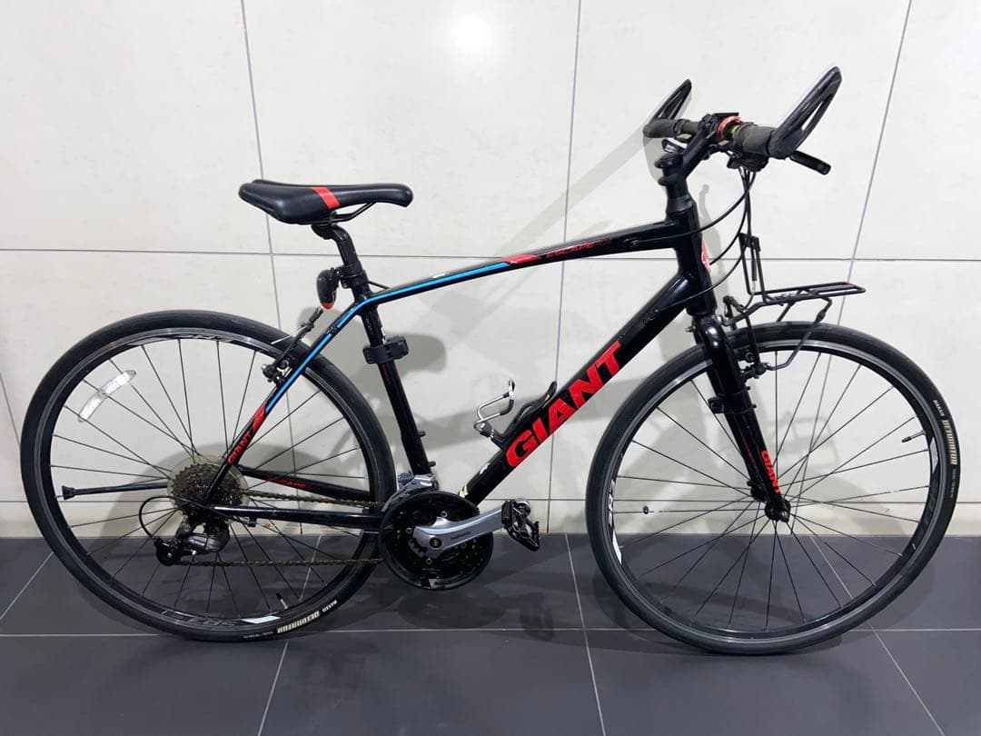 GIANT ESCAPE RX3 クロスバイク　ジャイアント　エスケープ　自転車