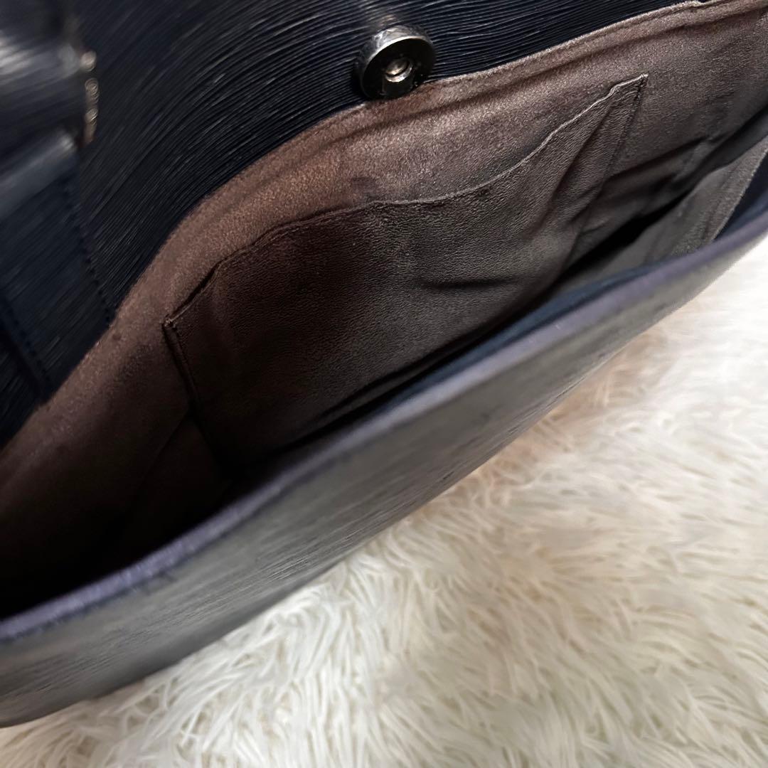 pelle morbida キャピターノ　ブリーフケース　ショルダー　ネイビー