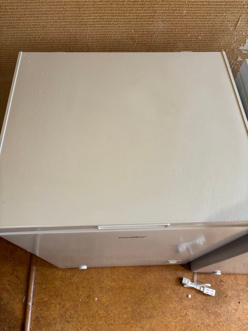 comfee 冷凍庫 142リットル　美品