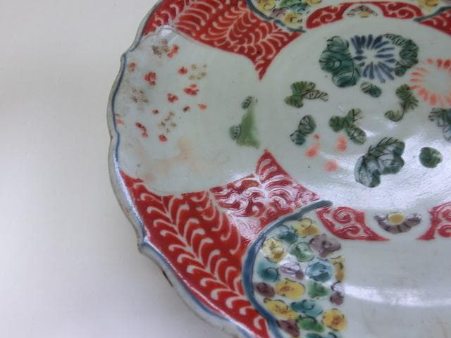 皿■古い赤絵中皿 花唐草紋 中国 唐物 花弁型 顗 古玩 古美術 骨董品■