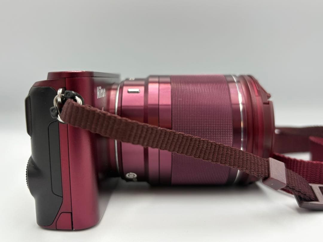 Nikon 1 J3 ミラーレス一眼　デジカメ