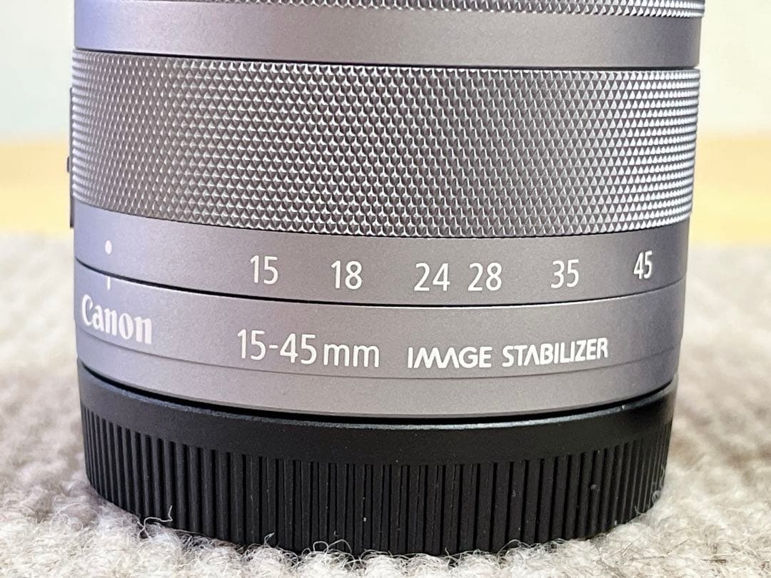 デジタルカメラ Canon FOS M10-WH WZOOMKIT