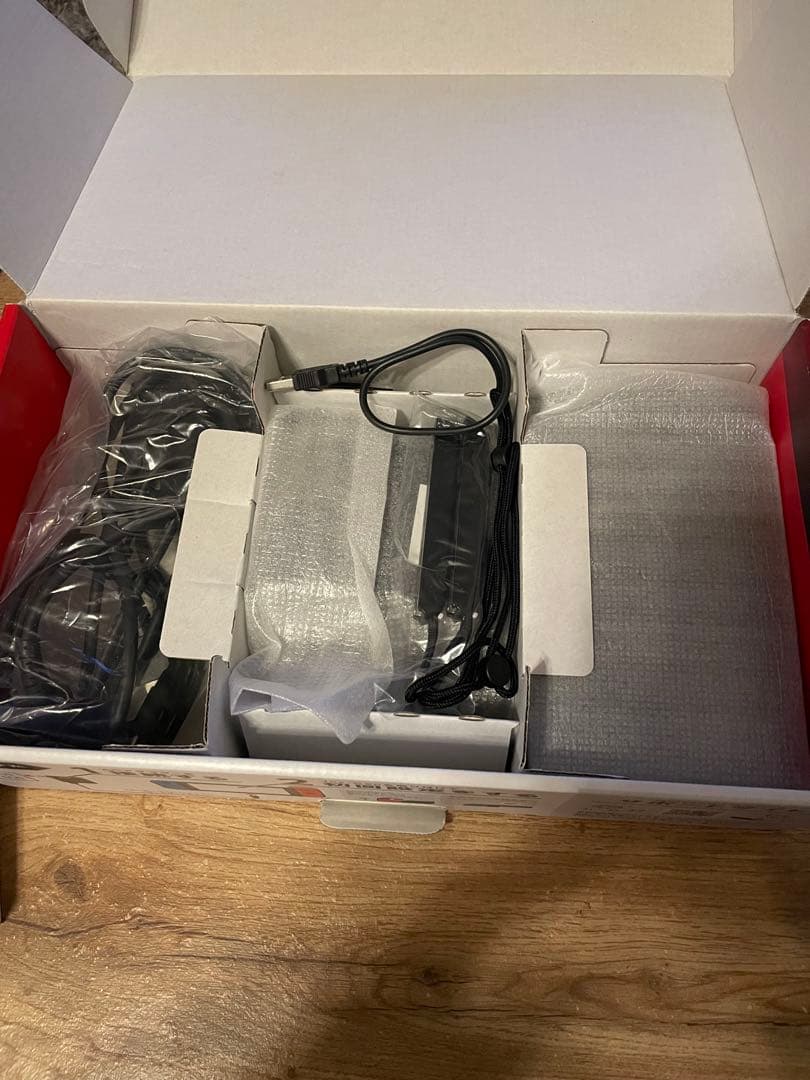 Nintendo Switch 本体 青/赤 Joy-Con付き全て部品あります