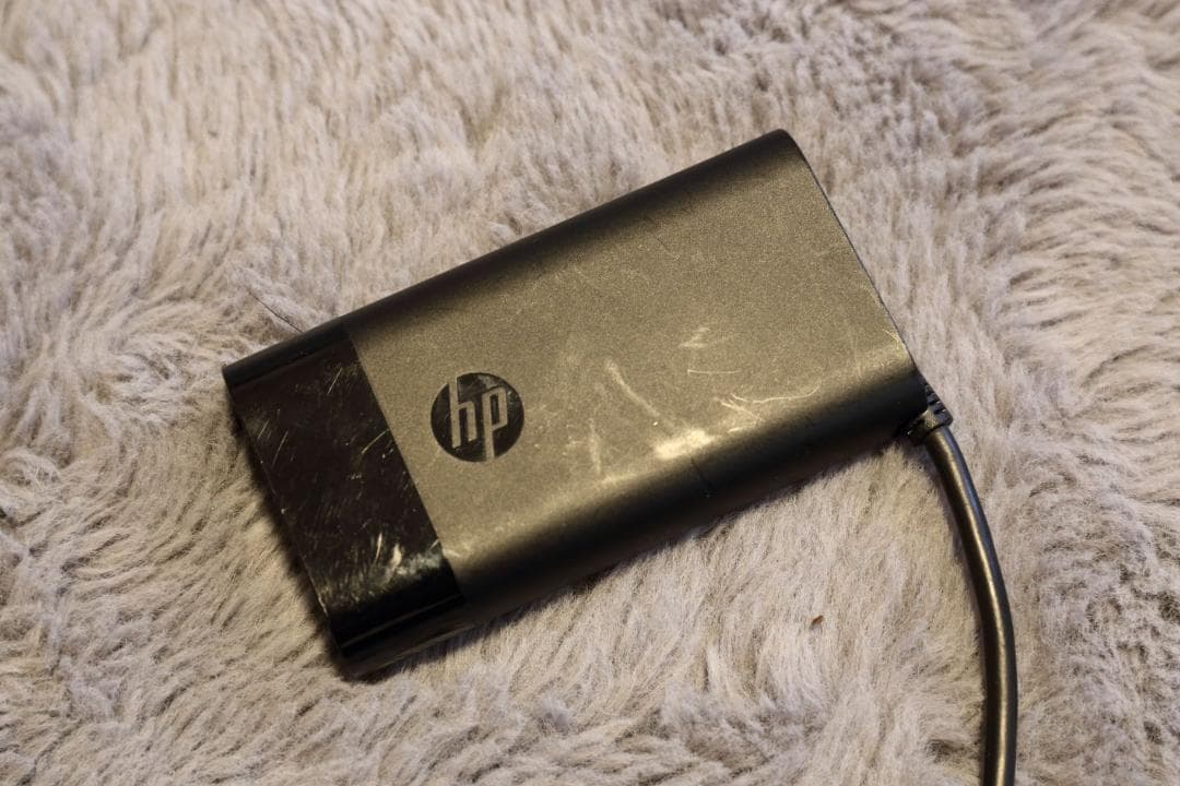 HP ENVY x360 13.3インチノートPC・純正レザーバッグ付き