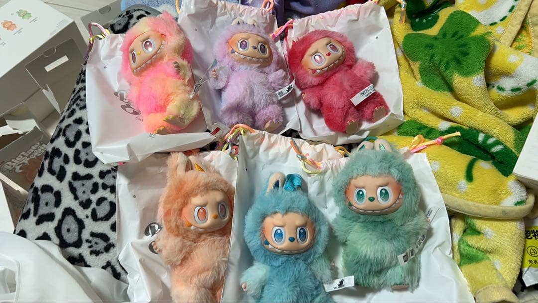 正規品Labubu Big into Energy 1アソートボックス