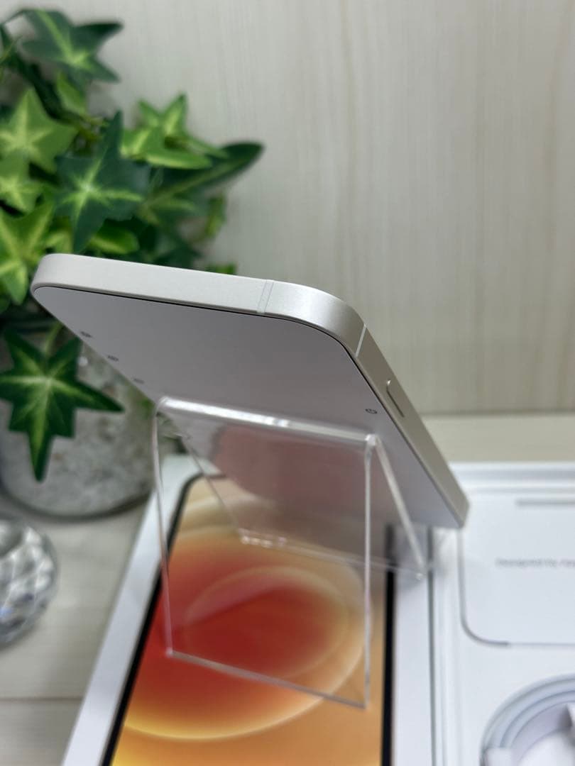 ✨【電池100％・超美品】iPhone 12 ホワイト ✨