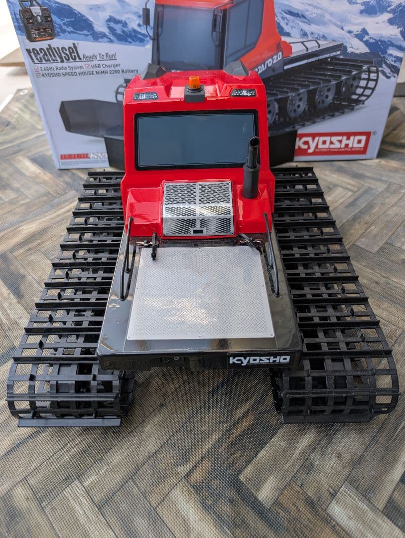 Kyosho Blizzard 2.0　 ラジコン　除雪車　京商　キャタピラ
