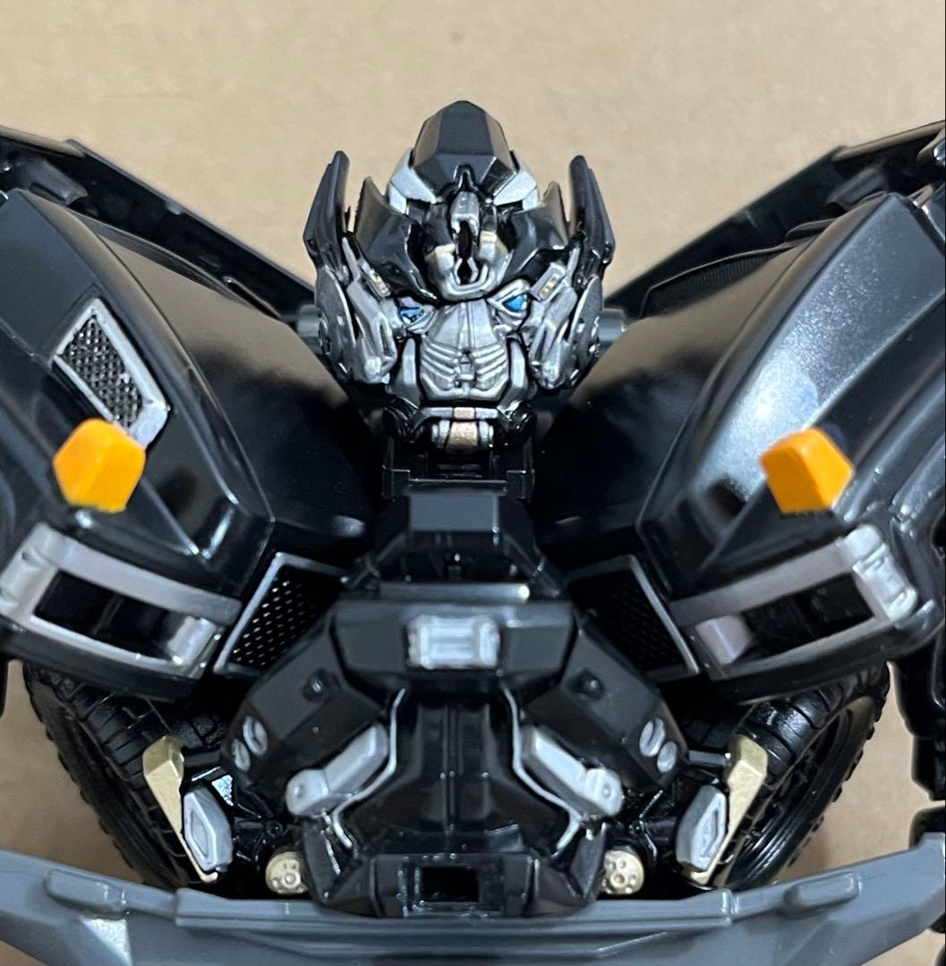 トランスフォーマー　スタジオシリーズ　SS-15 アイアンハイド