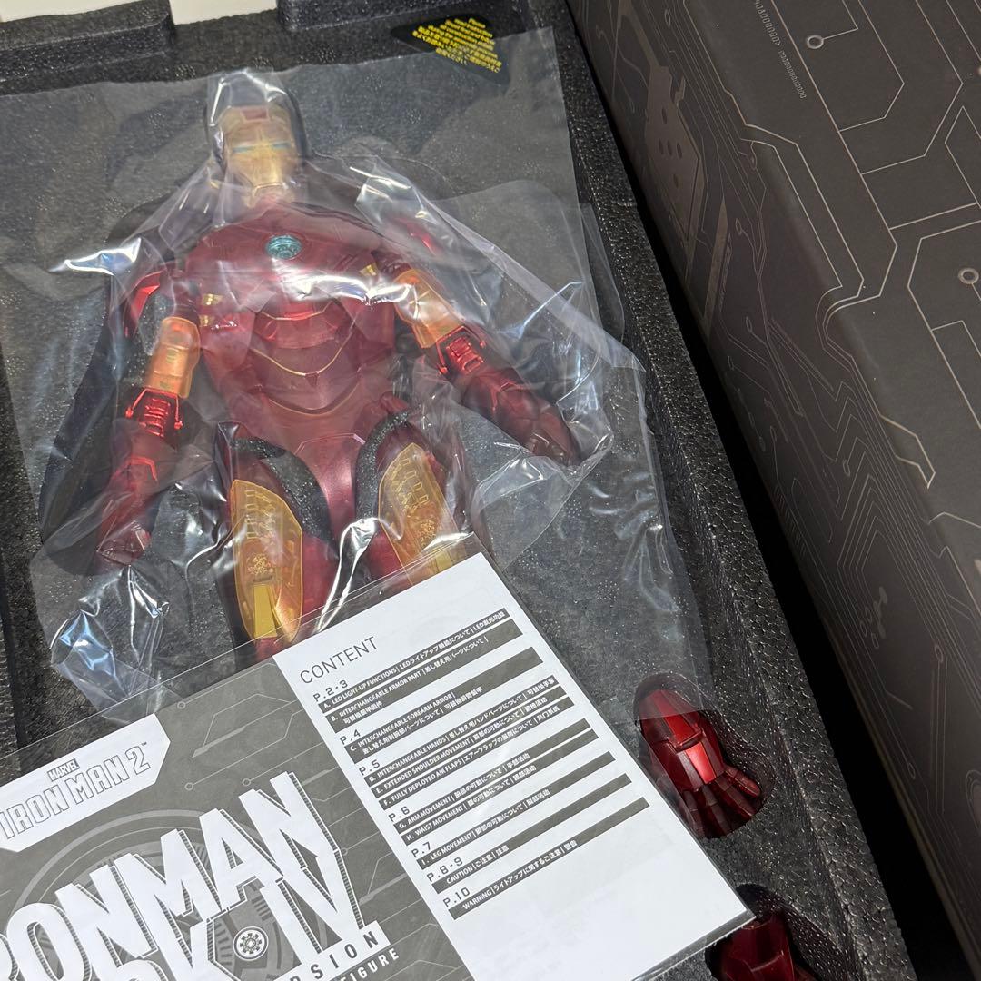ホットトイズ アイアンマン・マーク４（ホログラフィック版） 限定品 未使用品