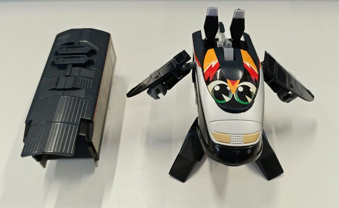 トミー　電光超特急ヒカリアン　BTR014　ブラッチャールユーロ