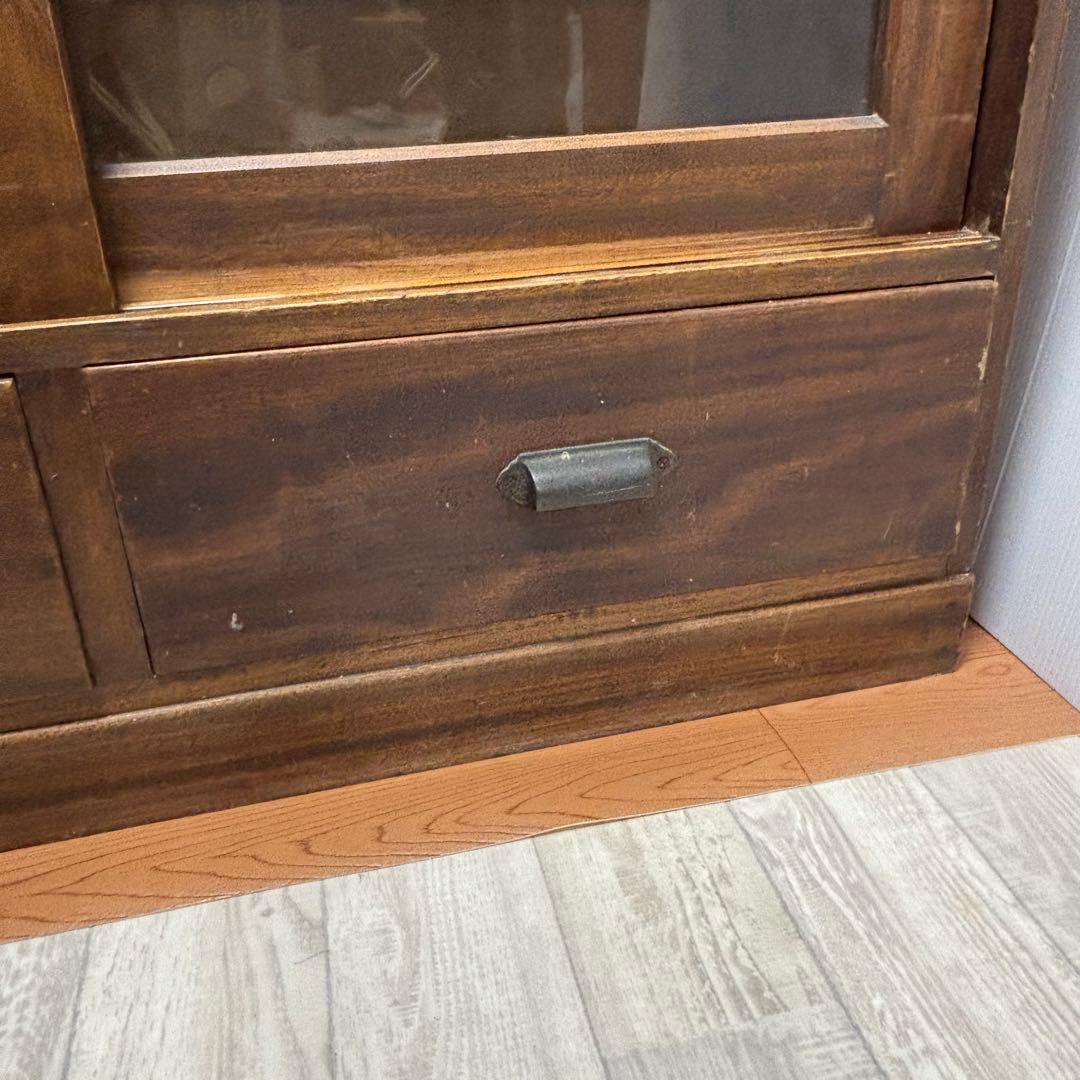 レトロ　アンティーク　飾り棚　キャビネット　古民家　食器棚　ガラス棚　カフェ