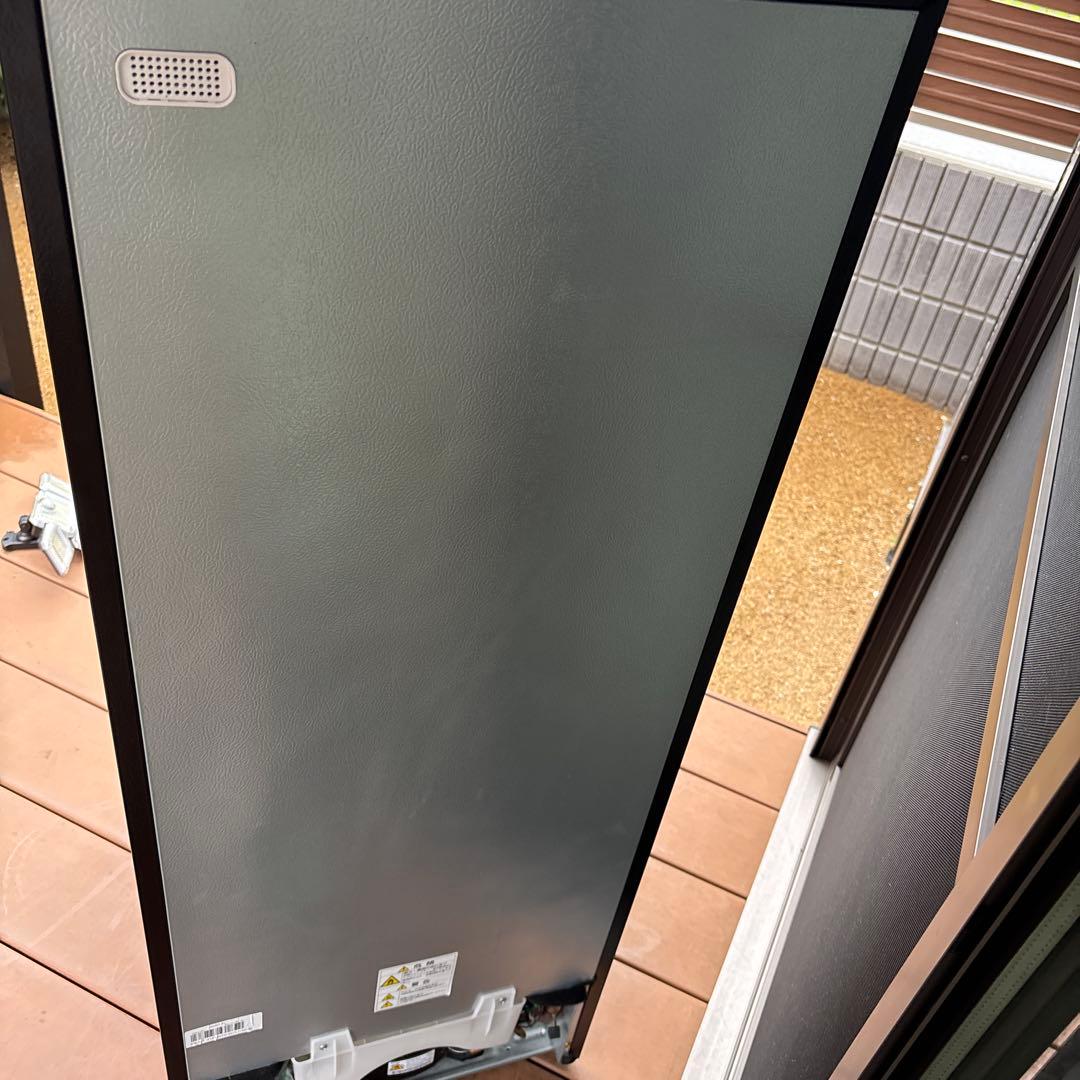 東芝 【右開き】153L 2ドア冷蔵庫 セミマットブラック